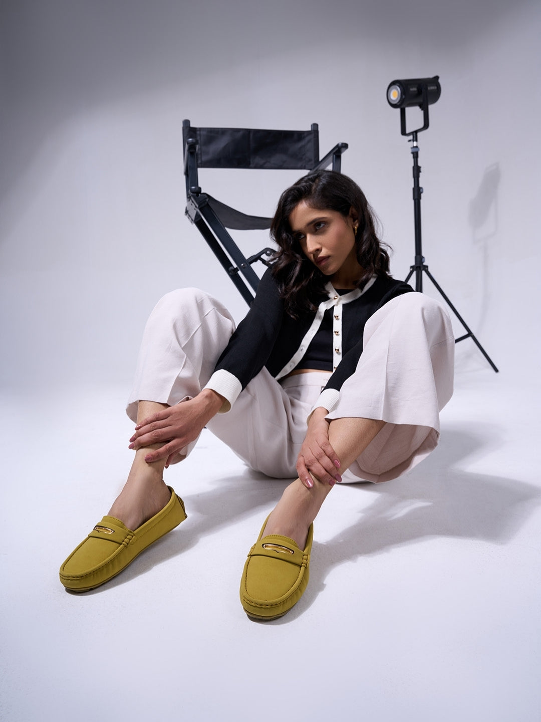 Women's Yellow Soft & Premium Loafers (IU2002)