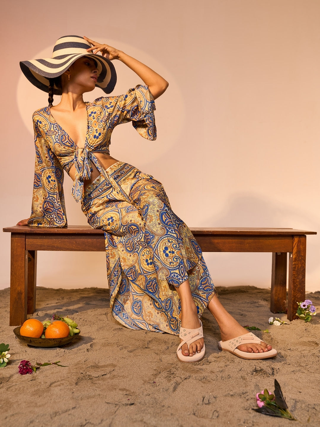 Women's Cream Thong Sandals (IU6009)